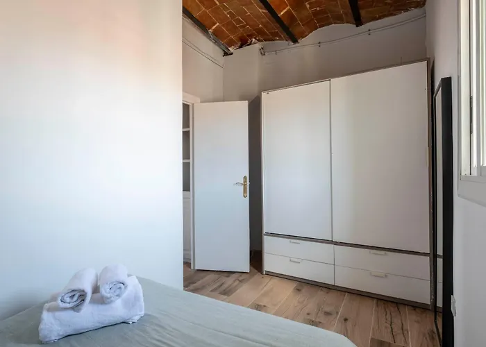 Apartman Atico Con Terraza En Fira - Negocios Y Turismo En Sants - Montjuic Barcelona