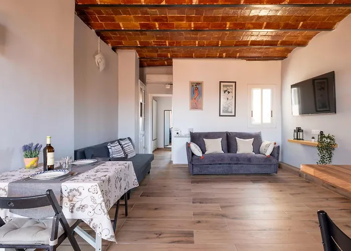 Atico Con Terraza En Fira - Negocios Y Turismo En Sants - Montjuic